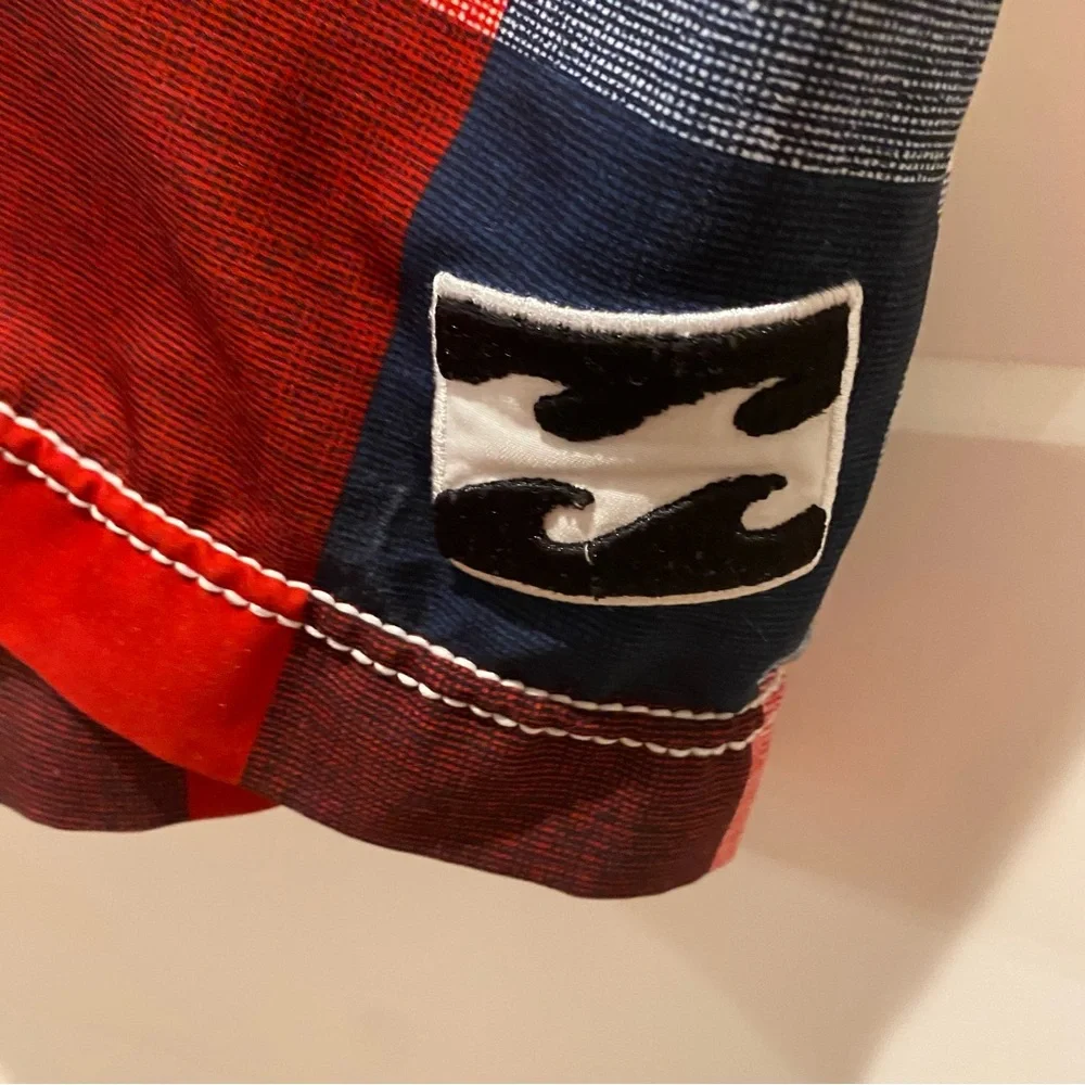 Billabong Platinum PX4 Men’s Board Shorts. Size 44. ‎ Hydrostretch. 10” Inseam